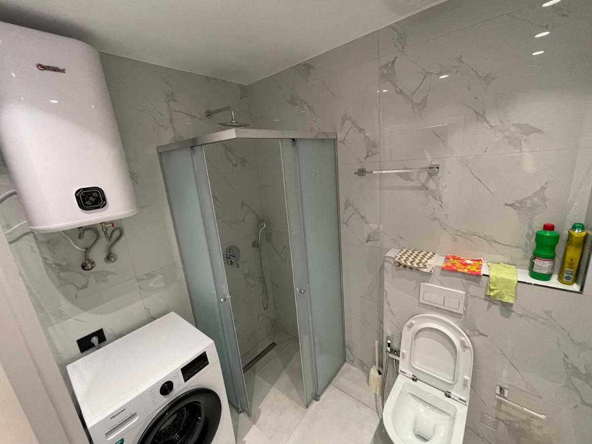 Alpha Lux Apartment Sarandë 外观 照片
